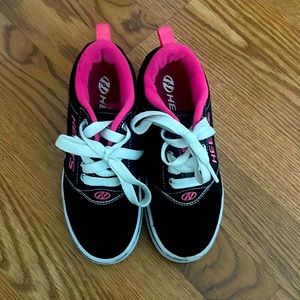 HEELYS EUC SIZE 1 youth